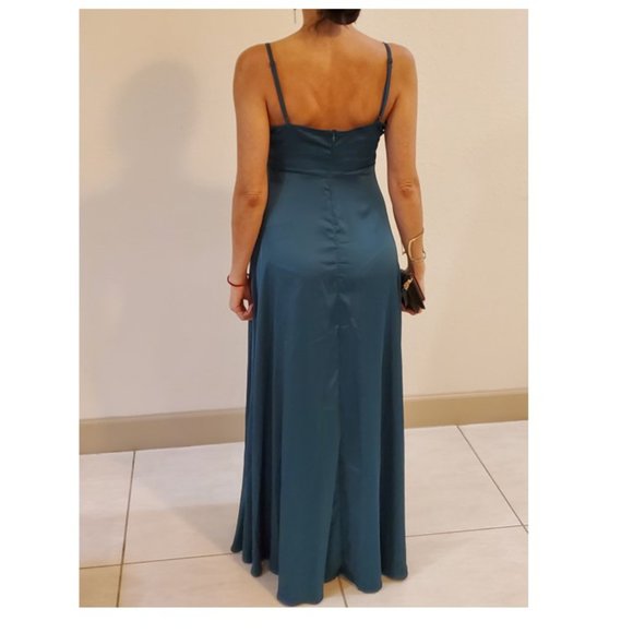 Gorgeous Emerald Green Satin Maxi Dress - Picture 6 of 9